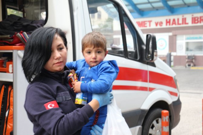 Konya’da sokağa bırakılmış 3 kardeş bebek bulundu