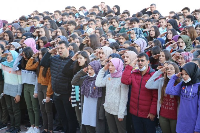 Beyşehir’de ‘maskeme değil, gözlerime bak’ farkındalık etkinliği