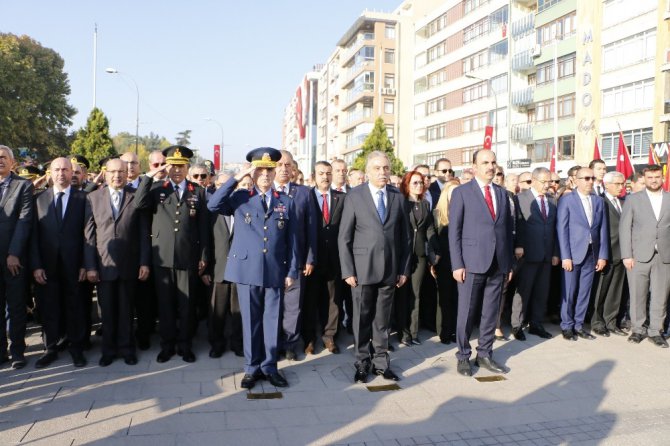 Konya’da ebediyete intikalinin 81. yıl dönümünde Atatürk törenle anıldı