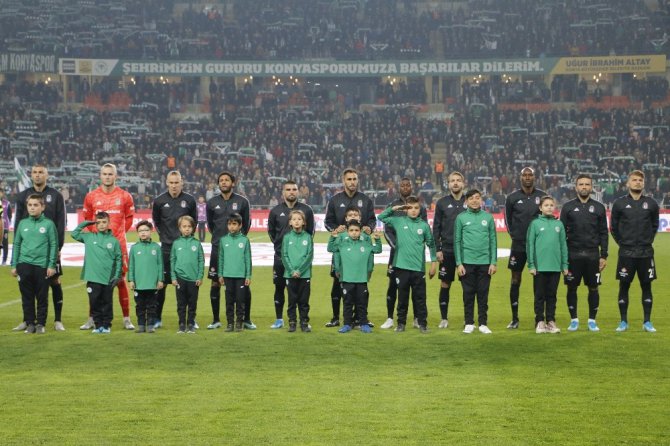 Süper Lig: Konyaspor: 0 - Beşiktaş: 0 (Maç devam ediyor)