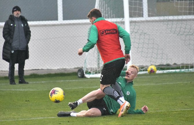 Konyaspor’da Çaykur Rizespor maçı hazırlıkları devam etti