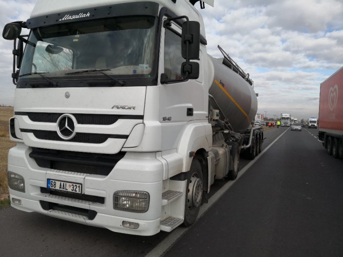 Beton mikserini sollamak isterken takla attı: 1 ölü, 3 yaralı