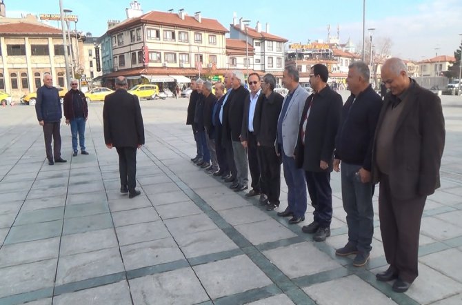 Komutan ve askerler 39 yıl sonra tekrar içtima aldı