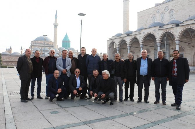 Komutan ve askerler 39 yıl sonra tekrar içtima aldı