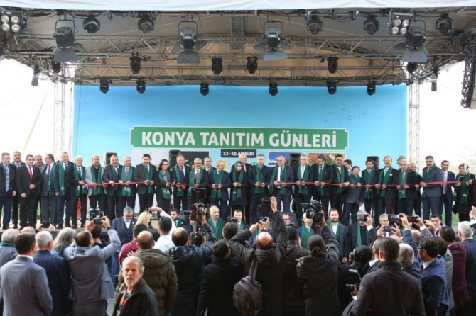 Konya Tanıtım Günleri Fuarında Selçuklu standı büyük ilgi gördü