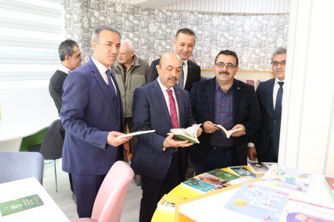 Aksaray’da okullarda açılan kütüphaneler öğrencilerin vizyonunu geliştiriyor