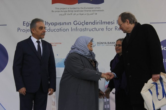 AB Delegasyon Başkanı Berger Konya’da okul açılışına katıldı