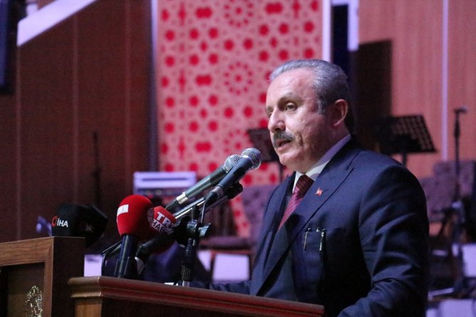 Hazreti Mevlana’nın 746. Vuslat Yıl Dönümü Şeb-i Arus programı gerçekleştirildi
