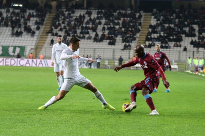 Süper Lig: Konyaspor: 0 - Trabzonspor: 1 (İlk yarı)