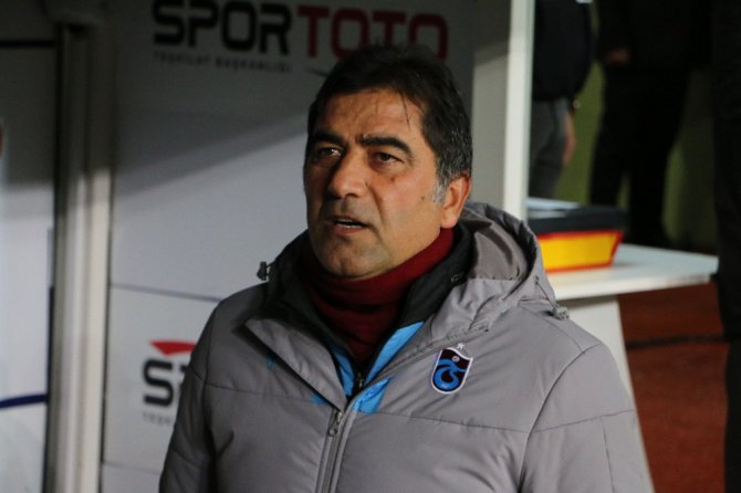 Süper Lig: Konyaspor: 0 - Trabzonspor: 0 (Maç devam ediyor)