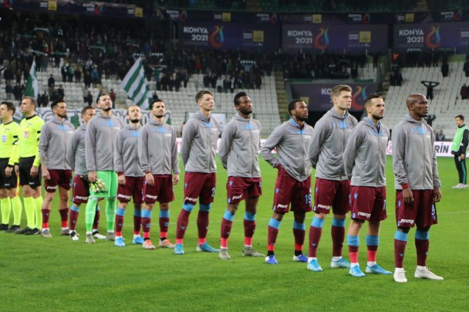 Süper Lig: Konyaspor: 0 - Trabzonspor: 0 (Maç devam ediyor)