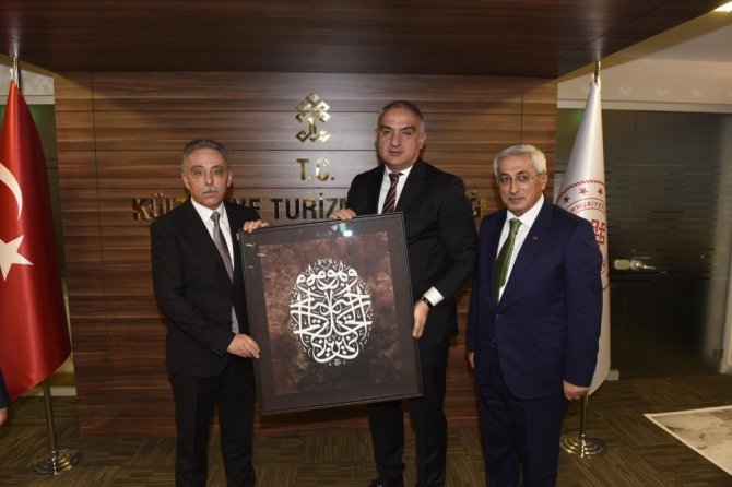 Kültür ve Turizm Bakanlığında, Konya projeleri konuşuldu