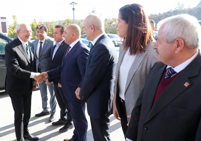 CHP Genel Başkanı Kılıçdaroğlu Aksaray’da muhtarlarla bir araya geldi