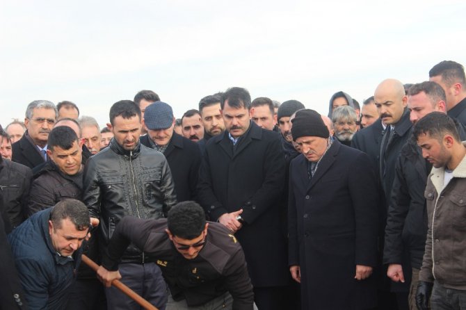 Bakan Kurum’un acı günü