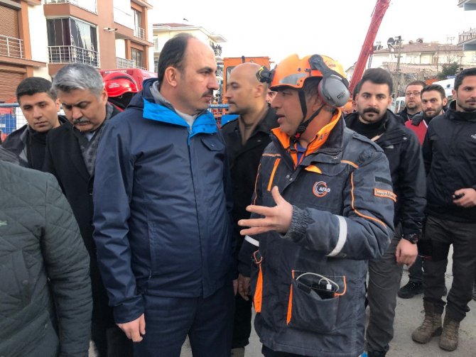 Başkan Altay deprem bölgesini ziyaret etti