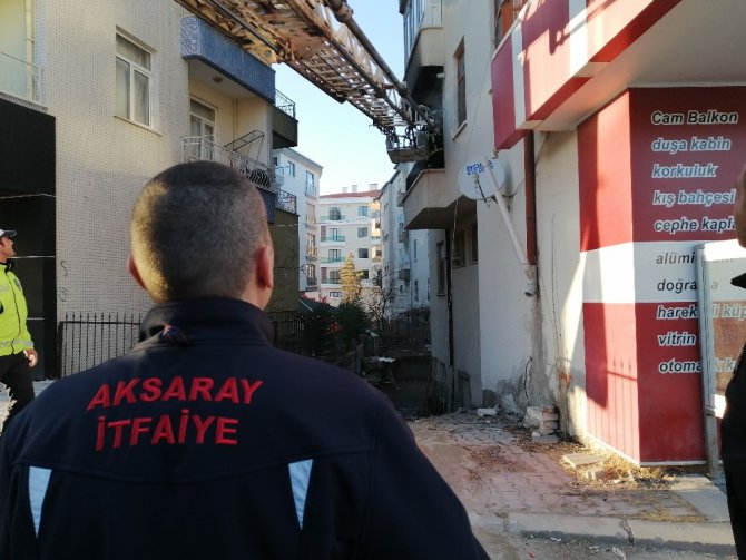 Yangında çocuklarını evde sanan annenin feryadı yürekleri dağladı