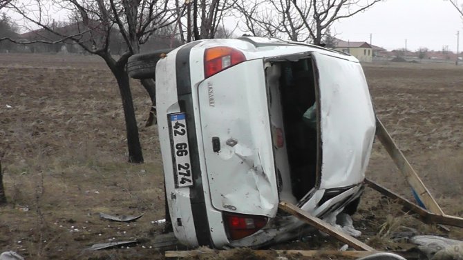 Konya’da otomobil devrildi: 1 ölü, 1 yaralı