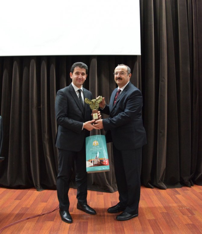 Selçuk’ta “Karabağ Meselesi ve Hocalı Soykırımı” konferansı yapıldı