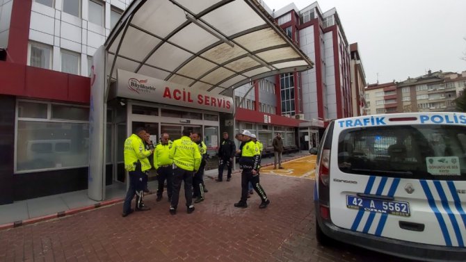 Boşanma aşamasındaki eşini çalıştığı hastanede vurarak öldürdü