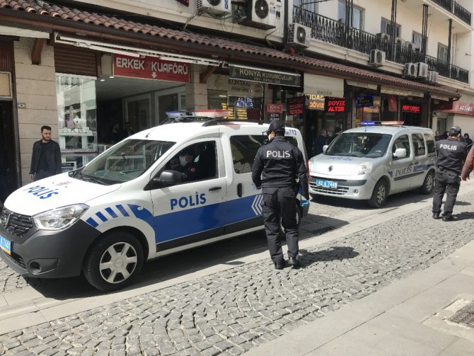 Konya’da 65 üstü vatandaşlar evlerine dönmeleri konusunda uyarılıyor