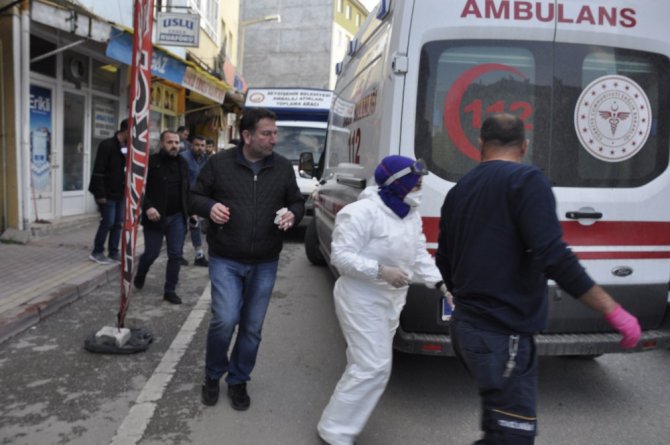 Husumetli olduğu şahsa ateş ederken 2 kişiyi yaraladı