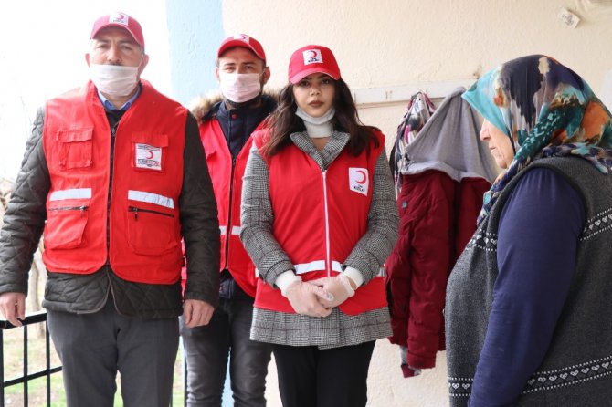 Aksaray’da Kızılay herkesin tüm ihtiyacını karşılıyor