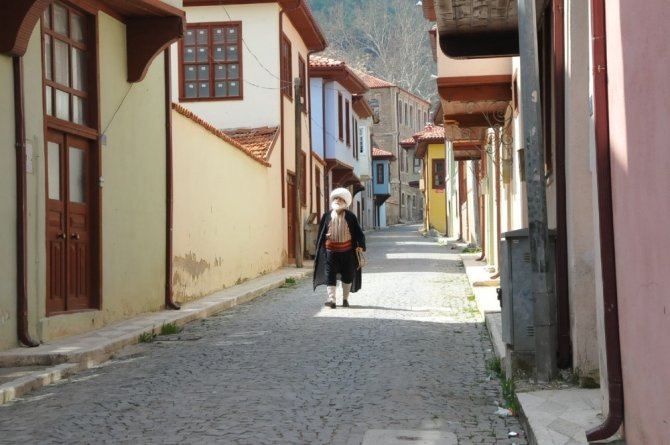 Nasreddin Hoca’dan ’Evde Kal’ çağrısı