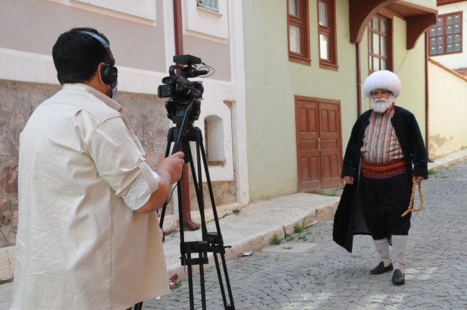 Nasreddin Hoca’dan ’Evde Kal’ çağrısı