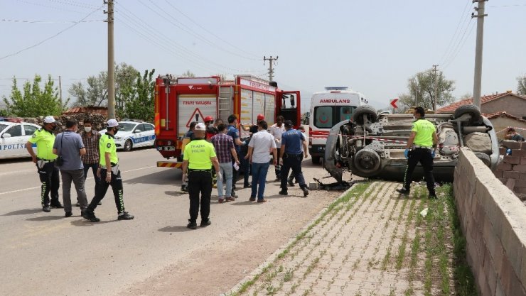 Aksaray’da otomobil takla attı: 1 ölü, 1 ağır yaralı