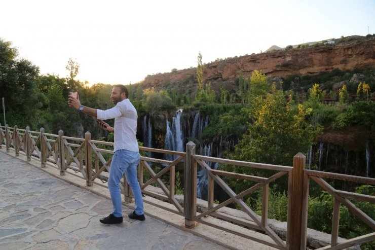 Doğa harikası Yerköprü Şelalesi ziyaretçilerini bekliyor