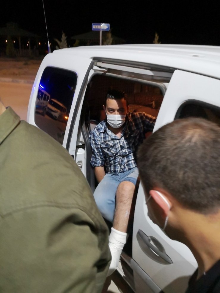 Alkollü sürücü önce bekçiyi ezdi, sonra polis memurunun ayağını kırdı