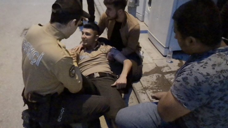 Alkollü sürücü önce bekçiyi ezdi, sonra polis memurunun ayağını kırdı