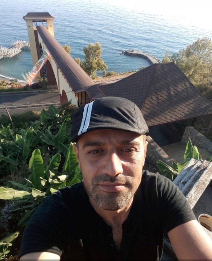 Tartıştıkları kişiyi bıçaklayarak öldürdüler
