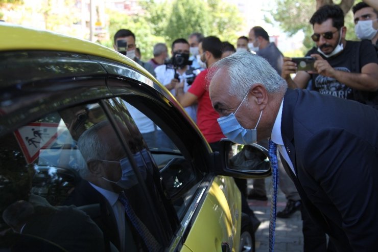 İçişleri Bakan Yardımcısı Ersoy: “Resmi kaynaklar dışında gelen bilgilere itibar etmeyin”