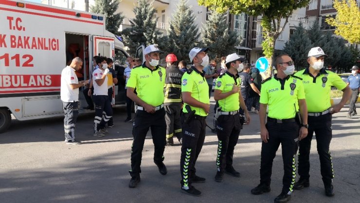 Aksaray’da yolcu minibüsüyle otomobil çarpıştı: 18 yaralı