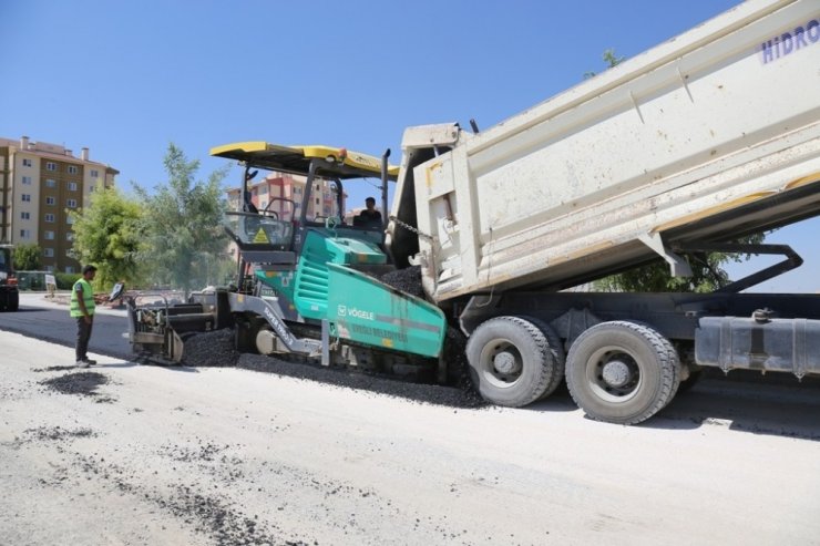 Ereğli’de cadde ve sokaklar asfaltlanıyor