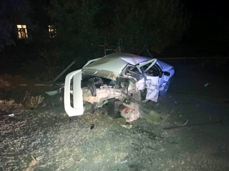 Konya’da otomobil park halindeki araca çarptı: 1 yaralı