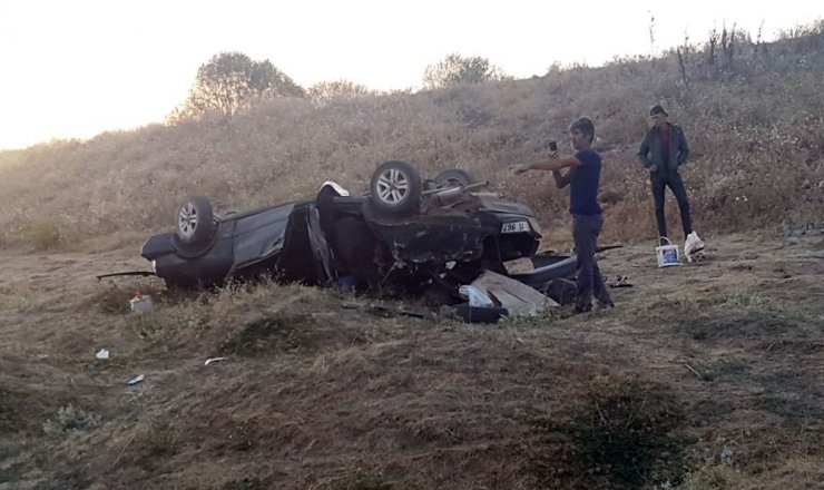 Konya’da otomobil şarampole devrildi: 1 ölü, 2 yaralı
