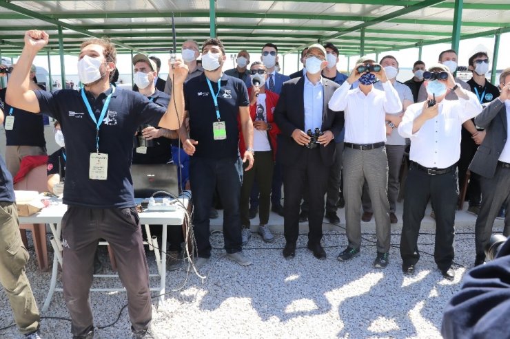 Savunma Sanayii Başkanı Demir, Aksaray’da roket yarışması programına katıldı