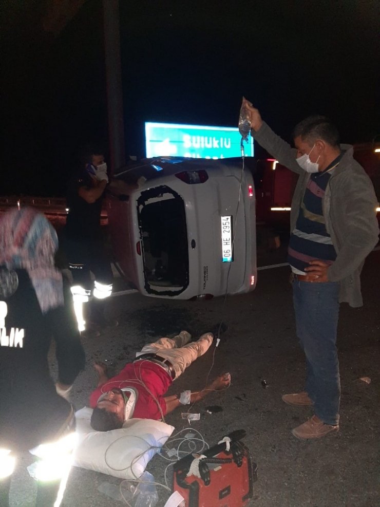 Konya’da otomobille hafif ticari araç çarpıştı: 7 yaralı