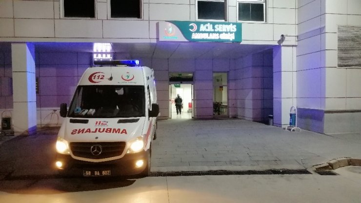 Şarampole devrilen otomobilde 1’i çocuk 5 kişi yaralandı