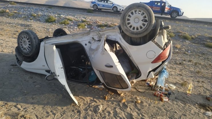 Konya’da otomobil takla attı: 2 yaralı