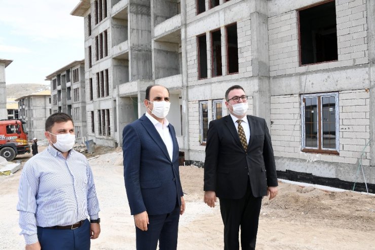 Başkan Altay, Yunak ve Tuzlukçu’da incelemelerde bulundu