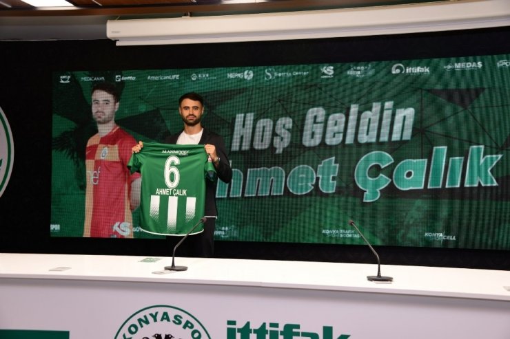 Konyaspor’da çifte imza