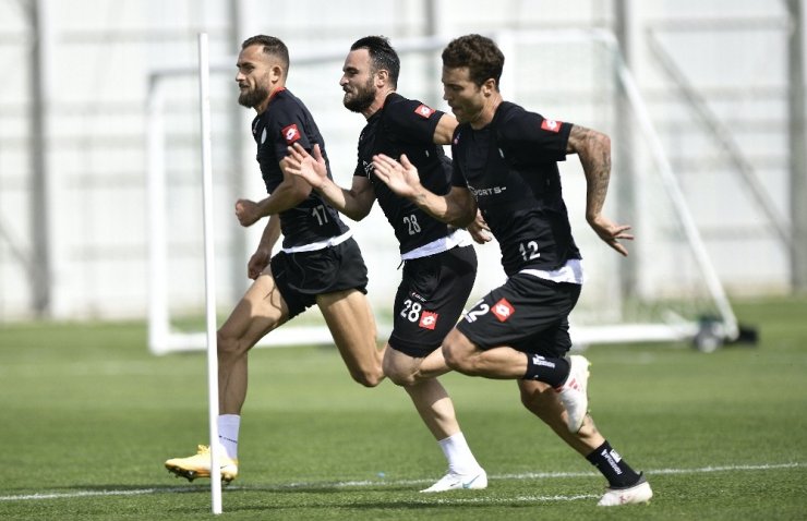 Konyaspor’da Yeni Malatyaspor maçı hazırlıkları sürüyor