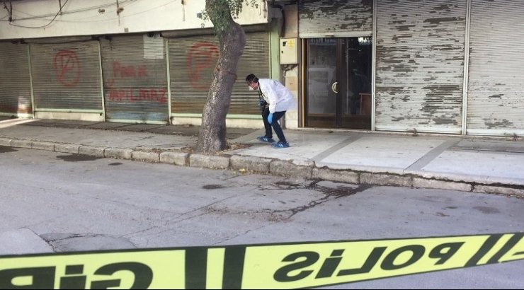 Sokak ortasında bıçaklanan 14 yaşındaki çocuk öldü