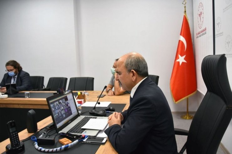 Konya’da risk grubundaki Covid-19 vakalarına yakın takip