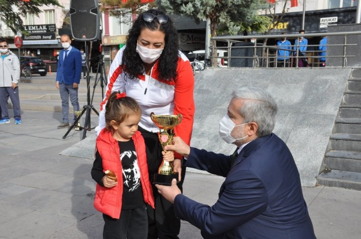 Aksaray’da 29 Ekim kutlandı
