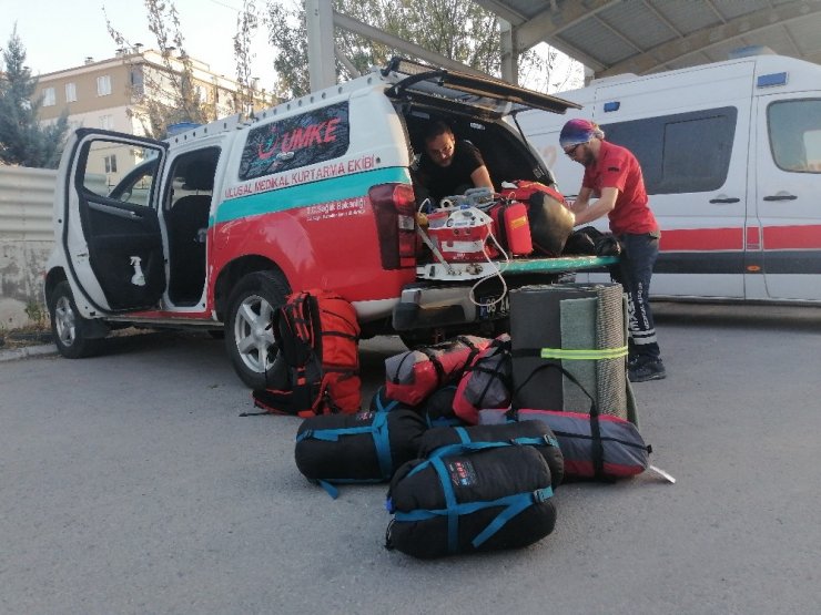 Aksaray UMKE İzmir’in yaralarını sarmak için yola çıktı