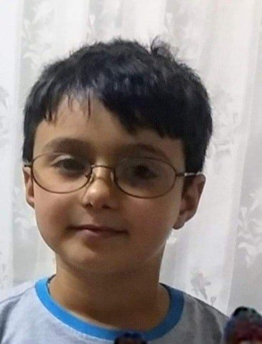 Otomobilin çarpıp kaçtığı bisikletli çocuk hayatını kaybetti